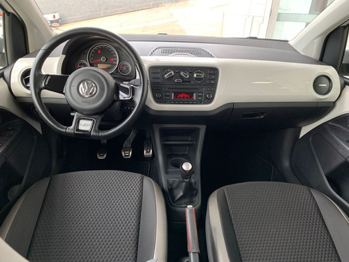 Imagem 10 de 12 de Volkswagen Cross Up 1.0 12v 4p Tsi Flex