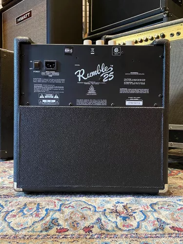 Combo Fender Amplificador de Contrabaixo Rumble 25 V3