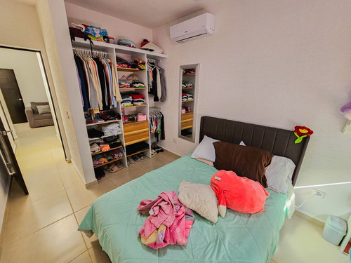 Casa · 3 Recámaras · Jardines Del Sur 6 · Alberca · Seguridad · Remodelada