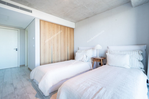 Surfside - 3 Suite + Den