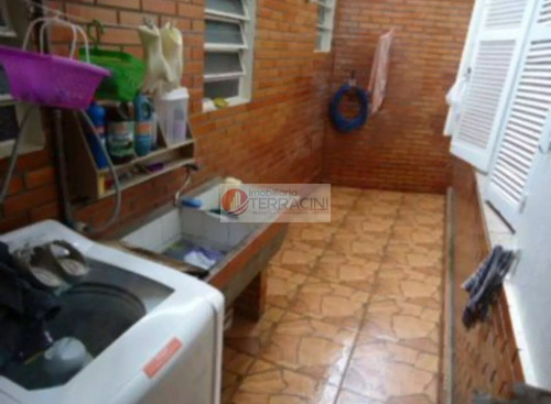 Apto 3 Dormit. Com Garagem Rrgormado.
