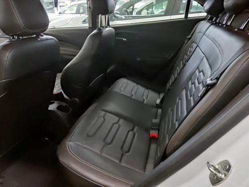 Imagem 5 de 8 de Prisma 1.4 Mpfi Ltz 8v Flex 4p Automático