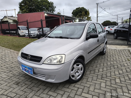 Chevrolet Corsa 1.8 Maxx Flex Power 5p