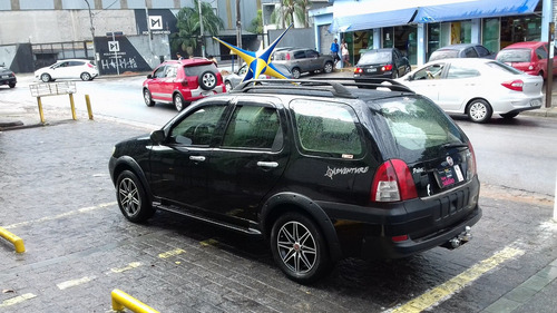 Fiat Palio Weekend 1.8 Flex Adventure 2006 $ 17990 Financia