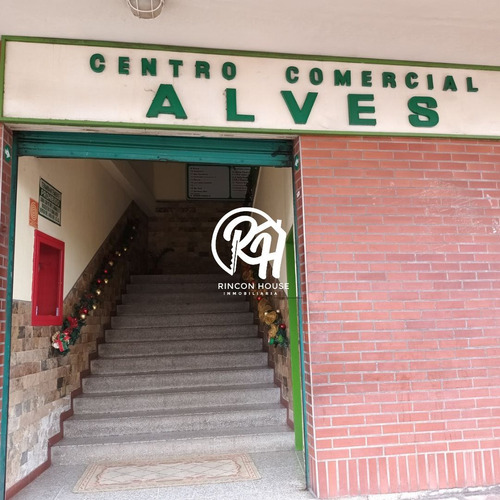 Local En Alquiler En Centro Comercial Alves, Maracay