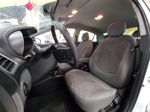 Imagem 8 de 14 de Hyundai Hb20s 1.6 Comfort * C/ Apenas 42.000 Km *