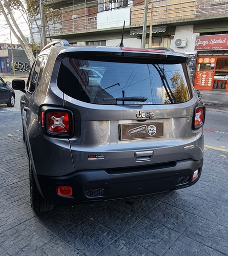 Imagen 15 de 15 de Jeep Renegade 2019 1.8 Longitude At6