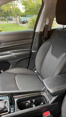Imagen 10 de 10 de Jeep Compass 2022 1.3 T270 Sport