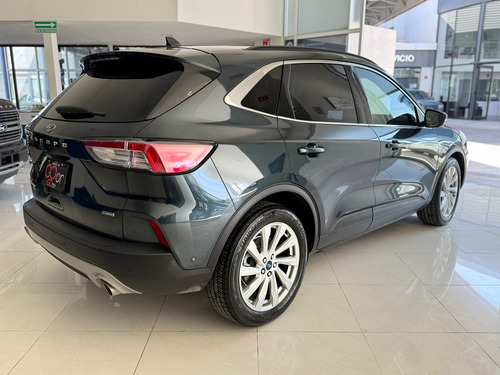 Ford Escape 2.5 Titanium Hybrid At