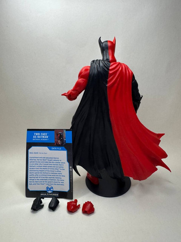 Mcfarlane Toys Two - Face As Batman Dc Multiverse (Usado)