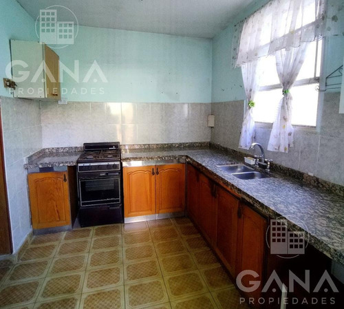 Imagen 5 de 9 de Casa De Pasillo A Reciclar No Es Ph Espacio Aéreo Libre Rosario Shopping Alto Rosario, Puerto Norte -