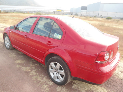Imagen 4 de 10 de Volkswagen Jetta 2013 Tdi