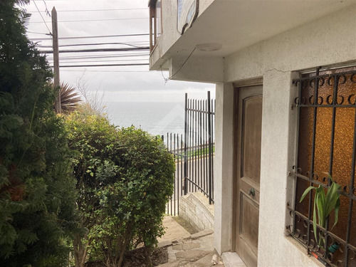 Vendo Casa En Reñaca Gran Vista 5 Dorm. + Cabaña 2 Dorm