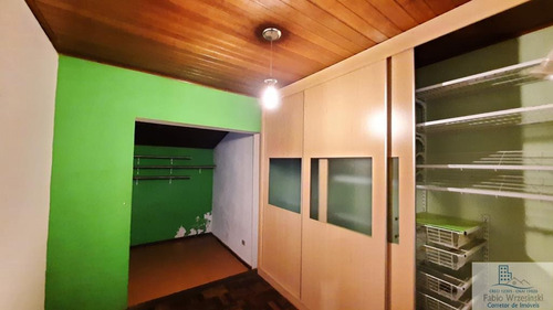 Imagem 8 de 15 de Casa - Padrão, Para Venda Em Joinville/sc - V635