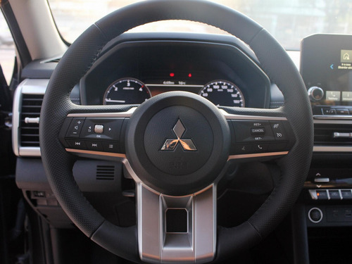 Mitsubishi L200 DAKAR XR MT 4x4 EDICION LIMITADA