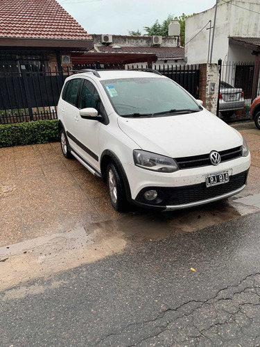 Volkswagen Suran Cross Suran Cross 1.6 L 5