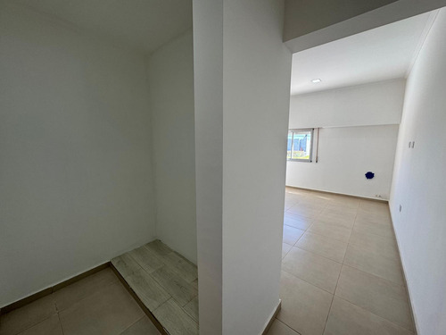 Casa En Venta 3 Dormitorios Ecopueblo Alvear