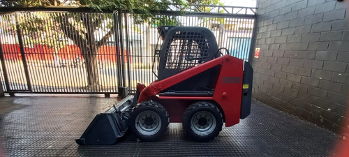 Minicarregadeira