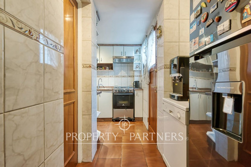 Casa En Venta En Ñuñoa! Impecable, Lista Para Vivi...