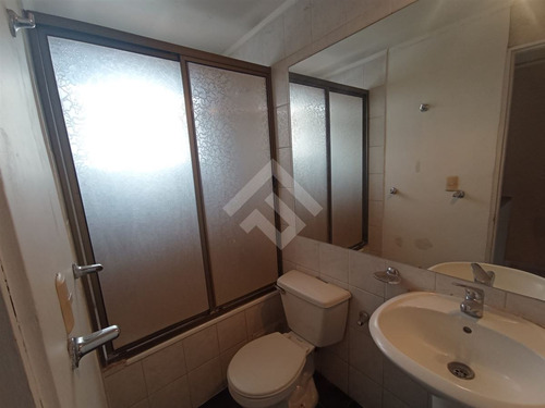Casa En Venta De 3 Dorm. 2 Baños Portal Oeste En Cerrillos