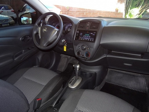 Imagem 5 de 8 de Nissan Versa Drive