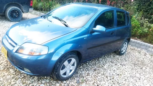 Chevrolet Aveo 1.6 Five