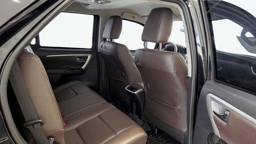 Toyota SW4 2.7 SRV 7L 4x2 (Aut) (Flex)