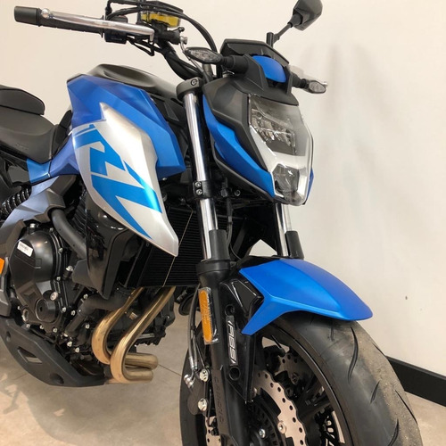 Imagen 10 de 25 de Cf Rz 400