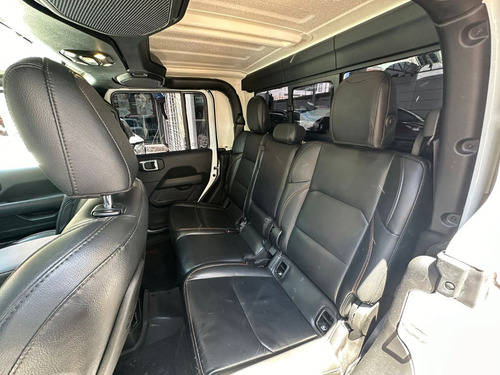 Jeep Gladiator MOJAVE