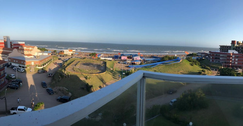 Villa Gesell Departamento Frente Al Mar Con Pileta Templada Exterior , Cochera Cerrada Precioso