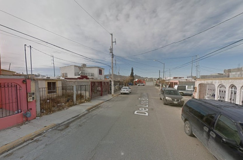 Casa En Venta De Remate Bancario, De Los Balcones, Villa Colonial, Juarez Chihuhua, Jmjc12
