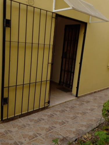 Imagen 5 de 10 de Departamento Con Gas Natural