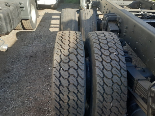 Vw Costellation 24-280 6x2 2013