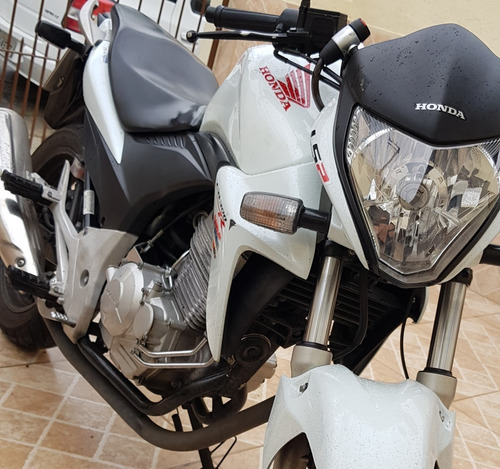 Honda Cb 300r 2014 Branca Flex Baixa Km Modelo Vela Fina