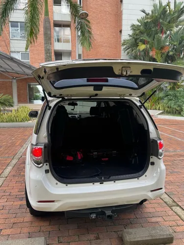 Toyota Fortuner Srv 3.0 Diesel 4x4