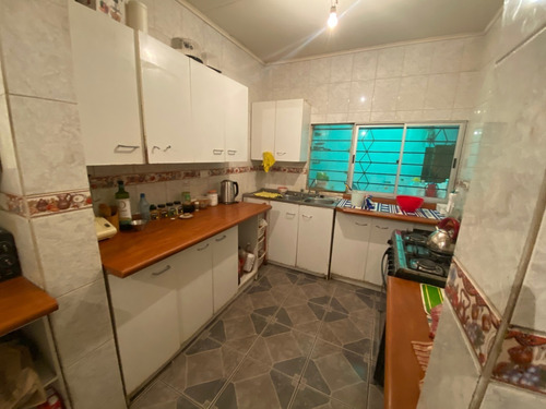Casa Para Inversión Com. Hab. En Los Plátanos, 4d, 3b, Macul