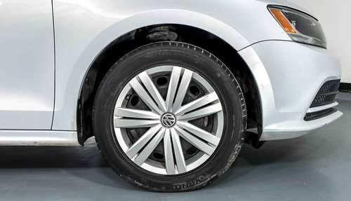 Imagen 13 de 15 de 27680 - Volkswagen Jetta 2018 Con Garantía