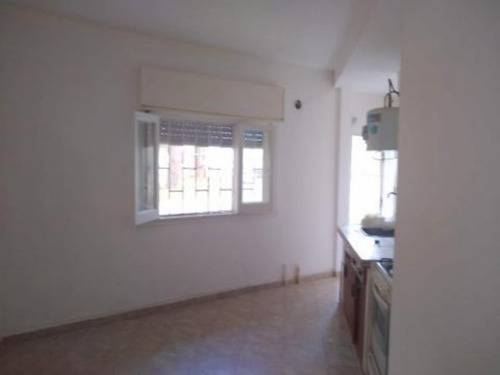 Imagen 7 de 10 de V008 - Departamento 2 Ambientes En Venta, Patio