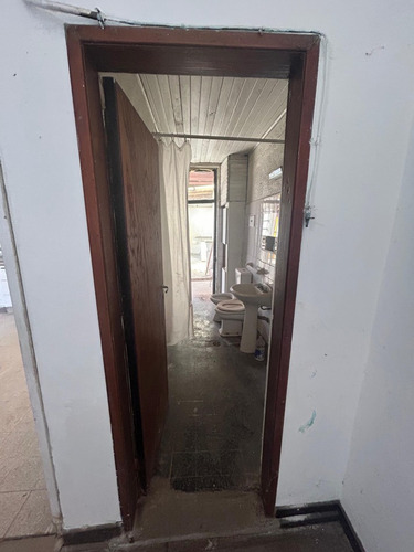 115 E/ 38 Y 39 - Casa A Refaccionar O Demoler - Barrio Hipodromo