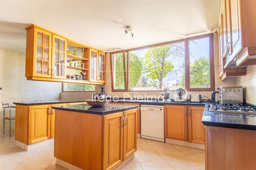 Vende Excelente Casa En Sector Los Nogales En Lo Barnechea