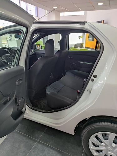 Imagen 5 de 19 de Renault Logan 1.6 16v Life Ft
