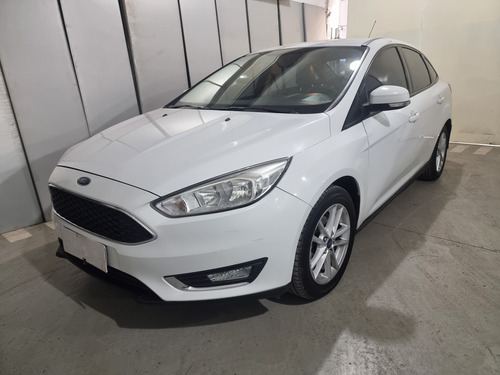 Ford Focus III 2.0 Se Plus Mt
