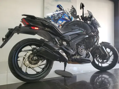 Bajaj Dominar 400 Touring 2023