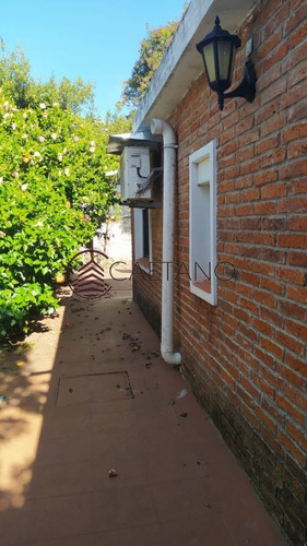 Imagen 3 de 14 de Casa En Venta, Maldonado, A Pasos Del Centro, Excelente Orientacion Solar - Maldonado Maldonado