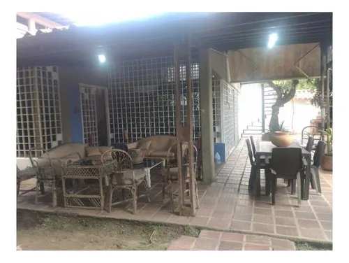 Venta Casa En Prados Del Este