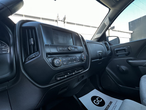 Chevrolet Silverado Silverado 1500 Ls Cab Regular At
