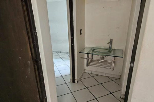 Departamento En Calle De Cañito Número 25, Departamento C-5, Edificio Csan Diego Ocoyoacacmiguel Hidalgocdmx, Rf3-ru