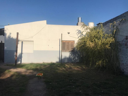 Imagen 3 de 9 de Lote De 9.5 X 40.85, En Venta, Moron.