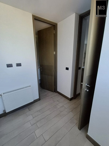 Venta Dpto. Triplex 3d/3b + Serv., Estadio Croata
