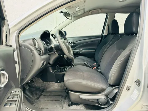 Nissan Versa 1.6 Advance Mt